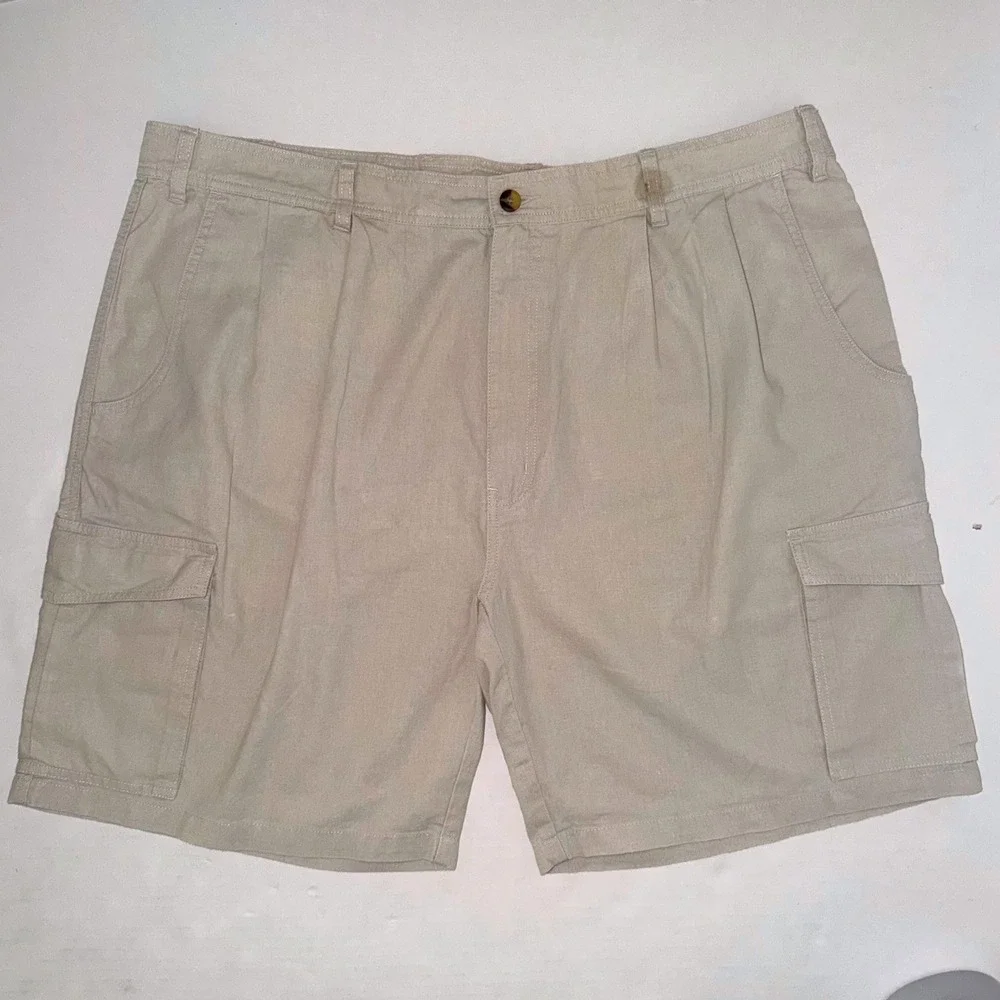 St. John's Bay Cargo Shorts Mens 44 Tan Ramie Cotton Pleated Utility